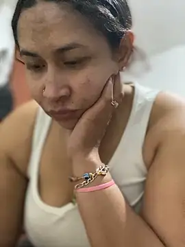 Carola-Ross Live XXX-Chat