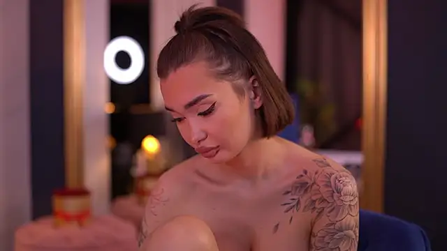 Онлайн чат XXX SashaFerrera