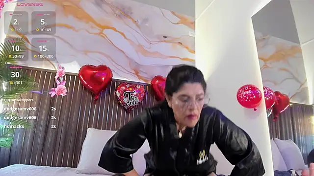 Chatroom XXX en direct de Roxie-NS