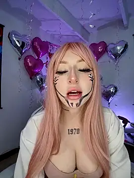 Chat XXX ao vivo de Bennuluspeach_