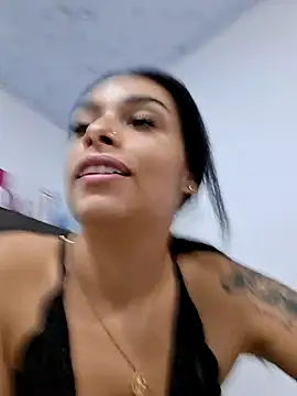 Chat XXX ao vivo de Ann_Onii