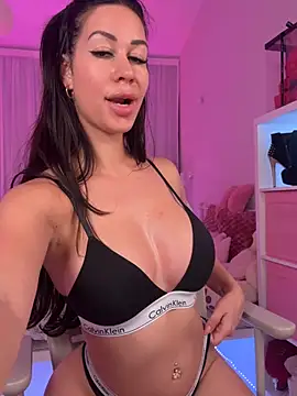 XXX chat uživo modela Meliazz