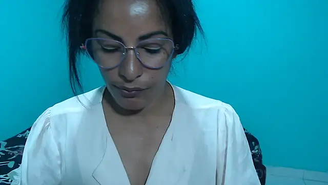 kateleyagrey Pertunjukan Webcam