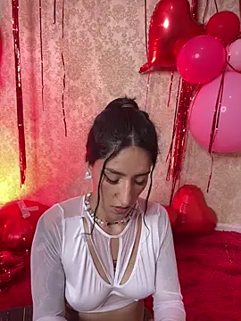 Scaarlettfox's Live XXX Chat