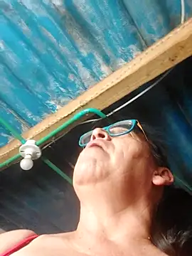 Chat XXX ao vivo de clarita_01