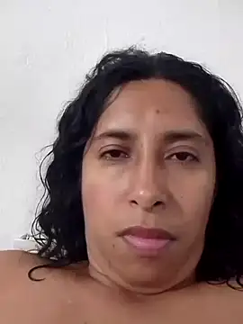 Chat +18 de hotaniani ao vivo
