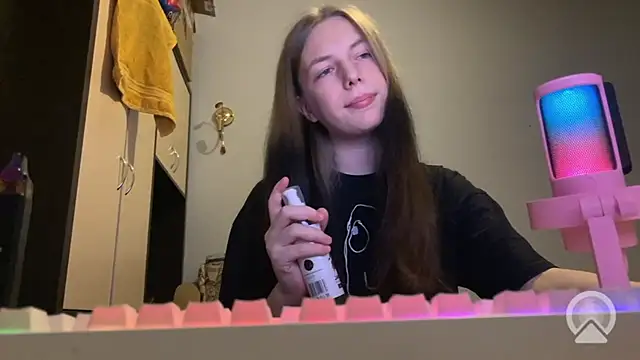 britneylovely élő XXX-chatje