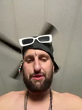 Makethatpussypurr 即時 XXX 聊天