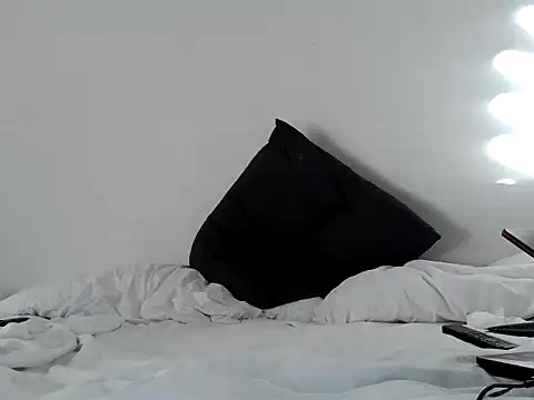 แชท XXX สดของ Iscariot19