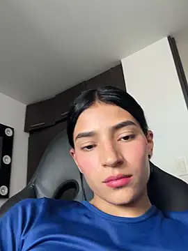 แชท XXX สดของ Ema_Rose_