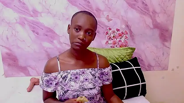 EbonyOlive69's Webcam Show