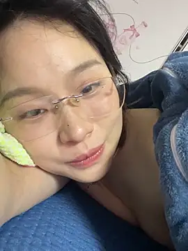 دردشة Y2Luvk الجنسية المباشرة