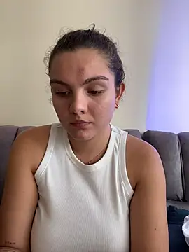 Eva_stark10 লাইভ XXX চ্যাট