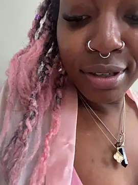 XXX chat uživo modela mochamimi