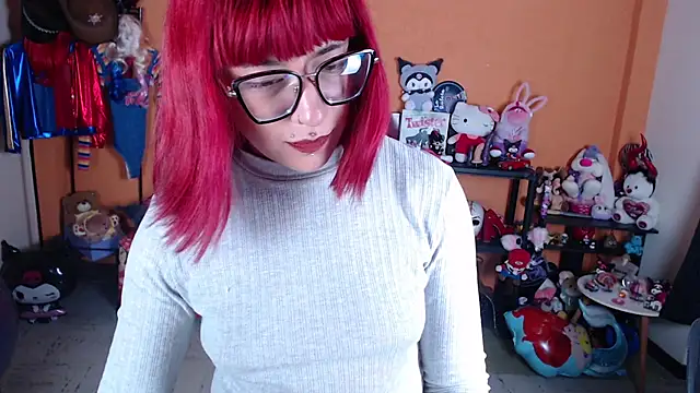 MissMiia2 Adlı Modelin Canlı XXX Sohbeti