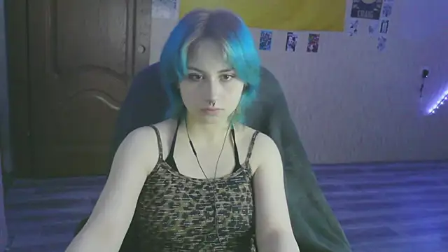 Show modela LeisaHopperstad na web-kameri