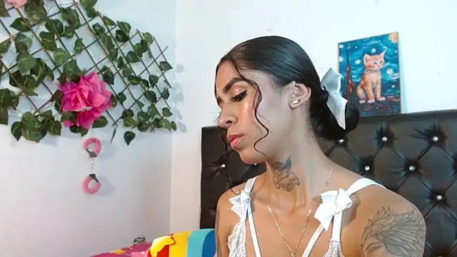 Chatroom XXX en direct de Ameliejoness_