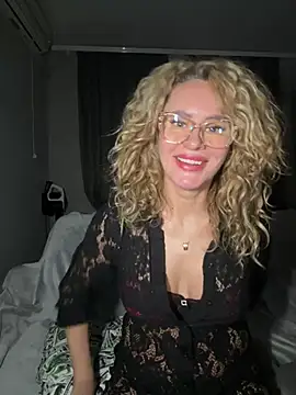 Tania201243 Chat XXX live