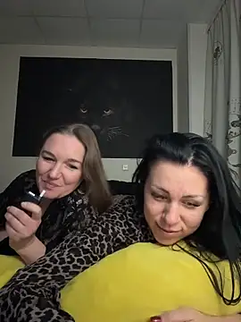 _Mila_Love: απευθείας συνομιλία ΧΧΧ