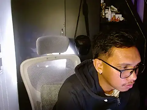 _dantegulapa Show Webcam