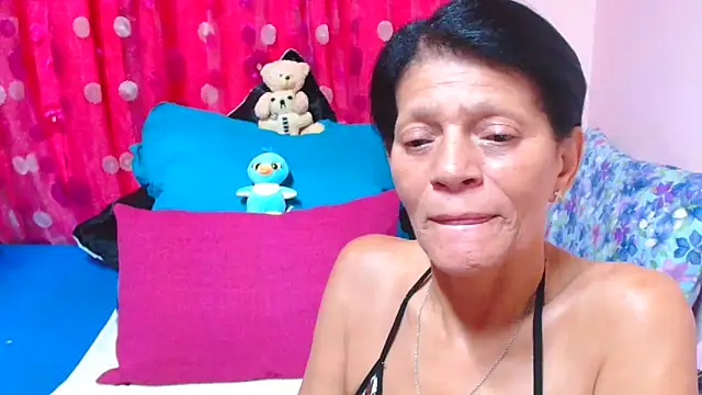 SLUTTYROXY live XXX chat