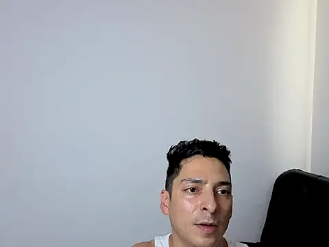 rogercraig – Naživo XXX chat