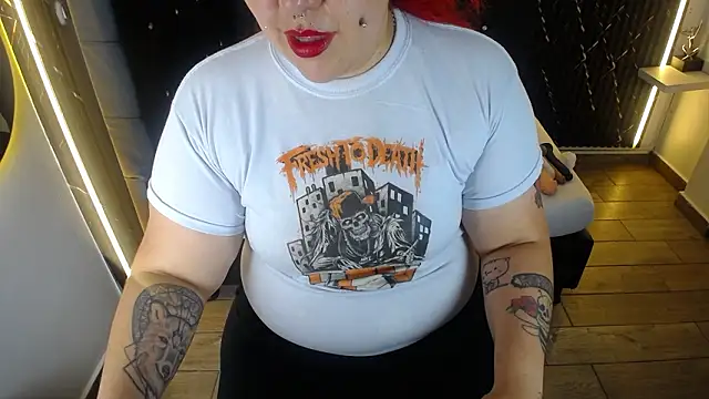 Chat XXX ao vivo de Bruja__Scarlata