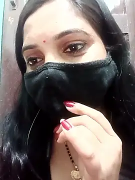 Payal-001 লাইভ XXX চ্যাট