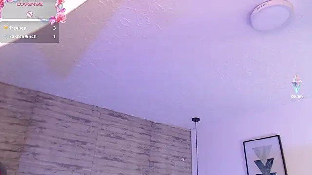 TinnaCobb live XXX chat