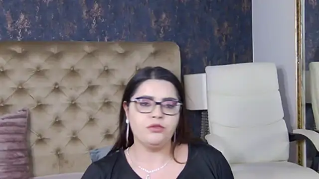 AriaRussell live XXX chat