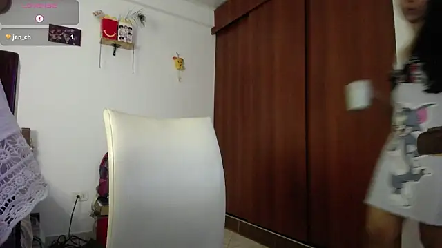 Moon_lunitaのライブXXXチャット