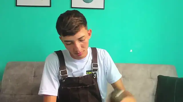 Chat XXX en directo de Maikol_Ortiz