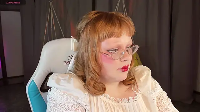 LottieReed লাইভ XXX চ্যাট