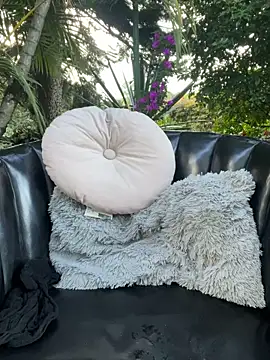 AliceMrtnz: απευθείας συνομι λία ΧΧΧ