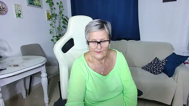 Selenna57 Live XXX-Chat