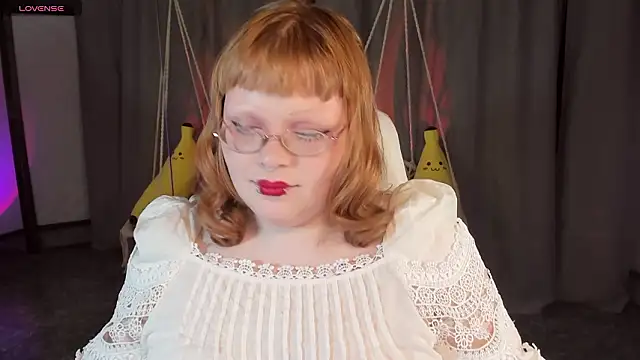 LottieReed élő XXX-chatje