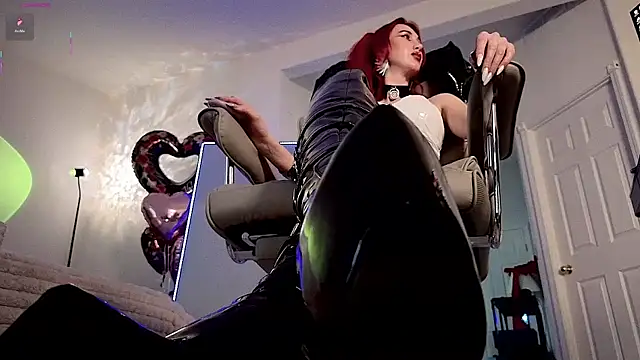 Lady_RedAlexa_RA Chat XXX live