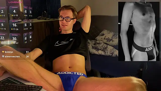 Leonnextdoor: онлайн-секс-чат