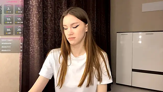 PrincessSuki élő XXX-chatje