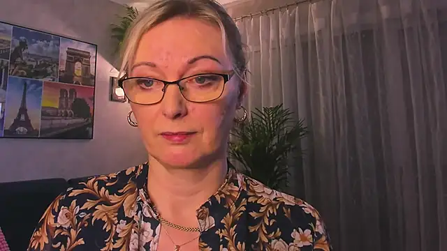 vanessa_chat Adlı Modelin Web Kamerası Şovu