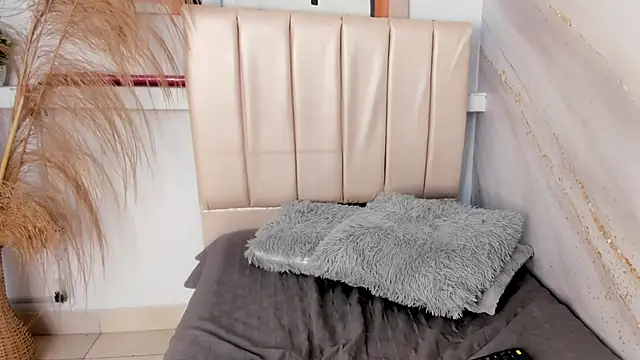 Sembang XXX Secara Langsung julieta_aguilar1