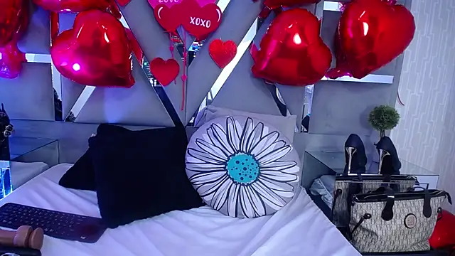 MonzerratBoyer Chat XXX in diretta