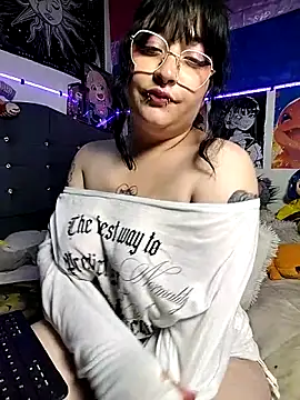 Lilith_Oni66 – Naživo XXX chat