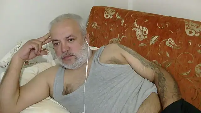 husoizmir Adlı Modelin Web Kamerası Şovu