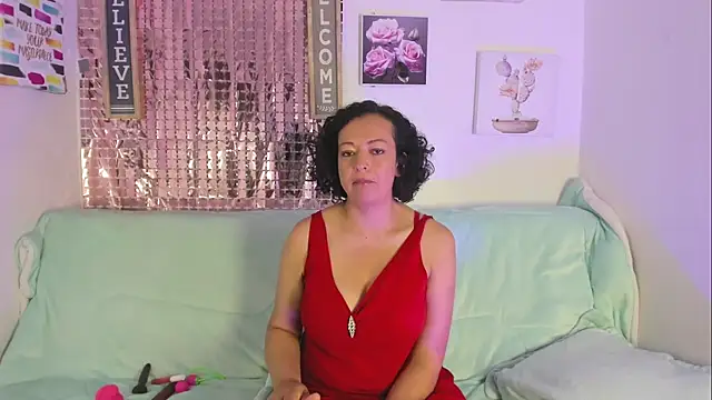 AdeleNasty Live XXX-chat