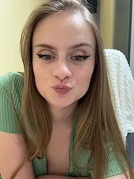 SophiaSweet_ Adlı Modelin Canlı XXX Sohbeti