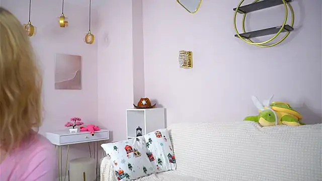 SunnivaCovil Live XXX-Chat