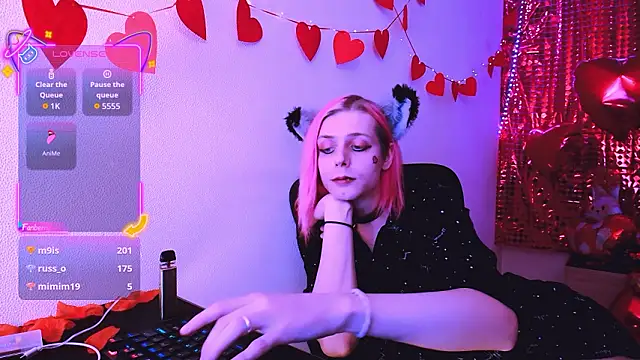 Littlepinkcat webkamerás műsora