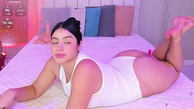 Chatroom XXX en direct de Eyes_Duque