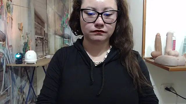 Czat XXX na żywo – curly_greeneyed